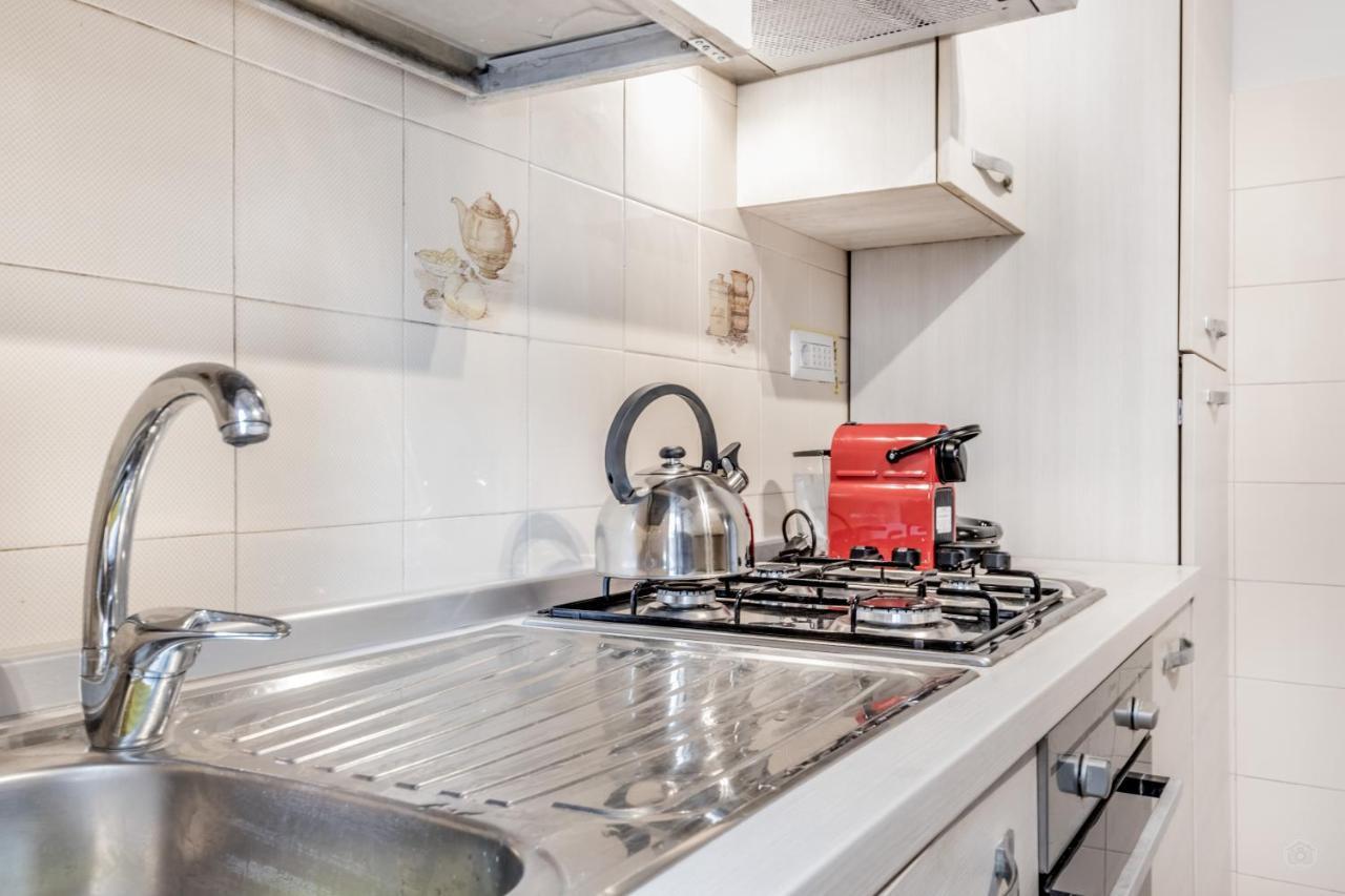 Apartment In Trastevere Rome Exterior photo